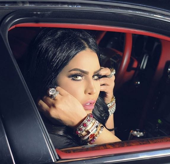 فيديو ساخر يشعل الحرب من جديد بين أحلام ونوال الكويتية!