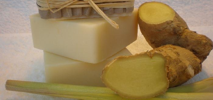 خطوات تحضير صابونة الزنجبيل لحرق الدهون في المنزل