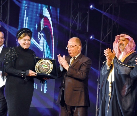 وزير الثقافة وإبراهيم أبو ذكري يكرّمان سهير رمزي
