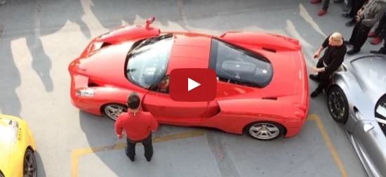 بالفيديو - سائق فيراري يثير السخرية... ما القصة؟