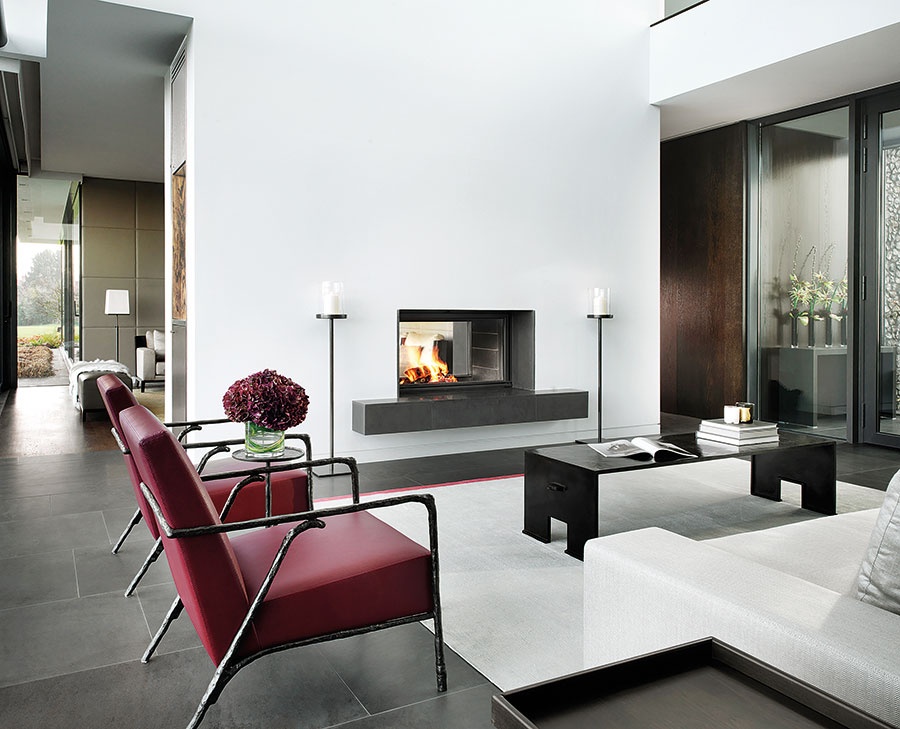 منزل غريغوري فيليبس في بيركشاير: حوار الضوء والشفافية على ضفاف التايمز