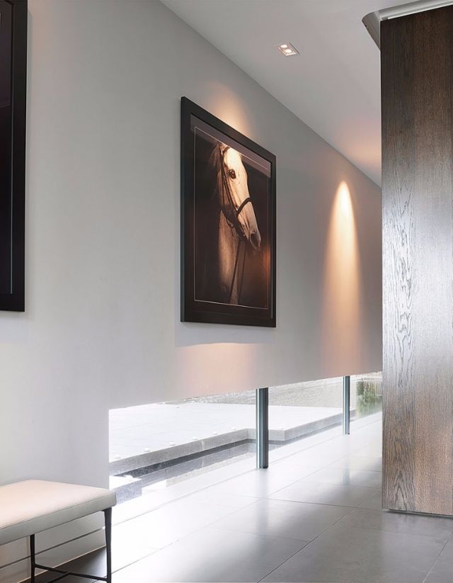 من أجواء مسارات العرض الأنيقة