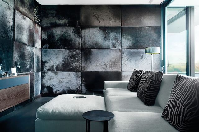 صالة عرض الأفلام السينمائية، جلسات مريحة وجدران ملبّسة بالجلد