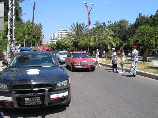 قوى الأمن تعتقل السائق الذي تسبب بإصابة عين شيرين