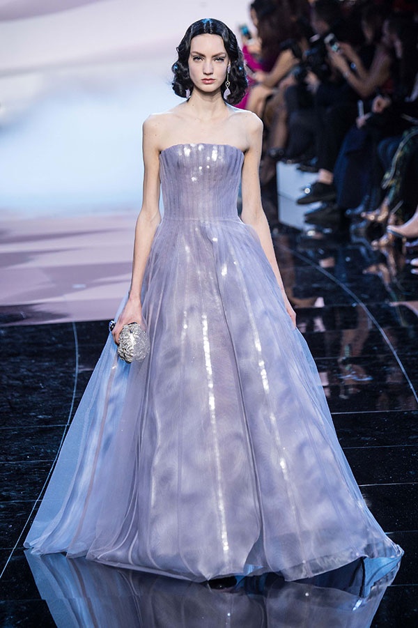 عرض Giorgio Armani privé لربيع وصيف 2016 من باريس