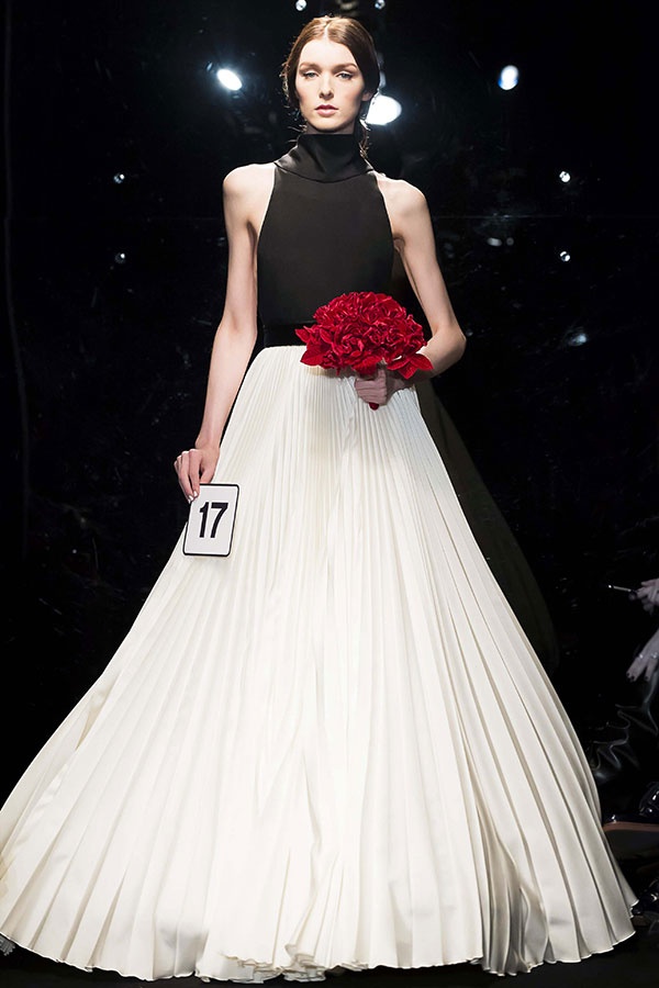 عرض Stephane Rolland لربيع وصيف 2016 من باريس
