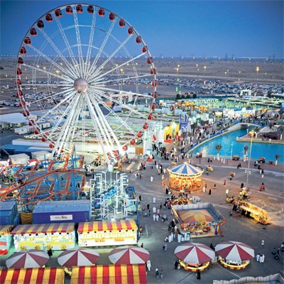 أم تنسى ابنها في القرية العالمية في دبي.. إليكم القصة!