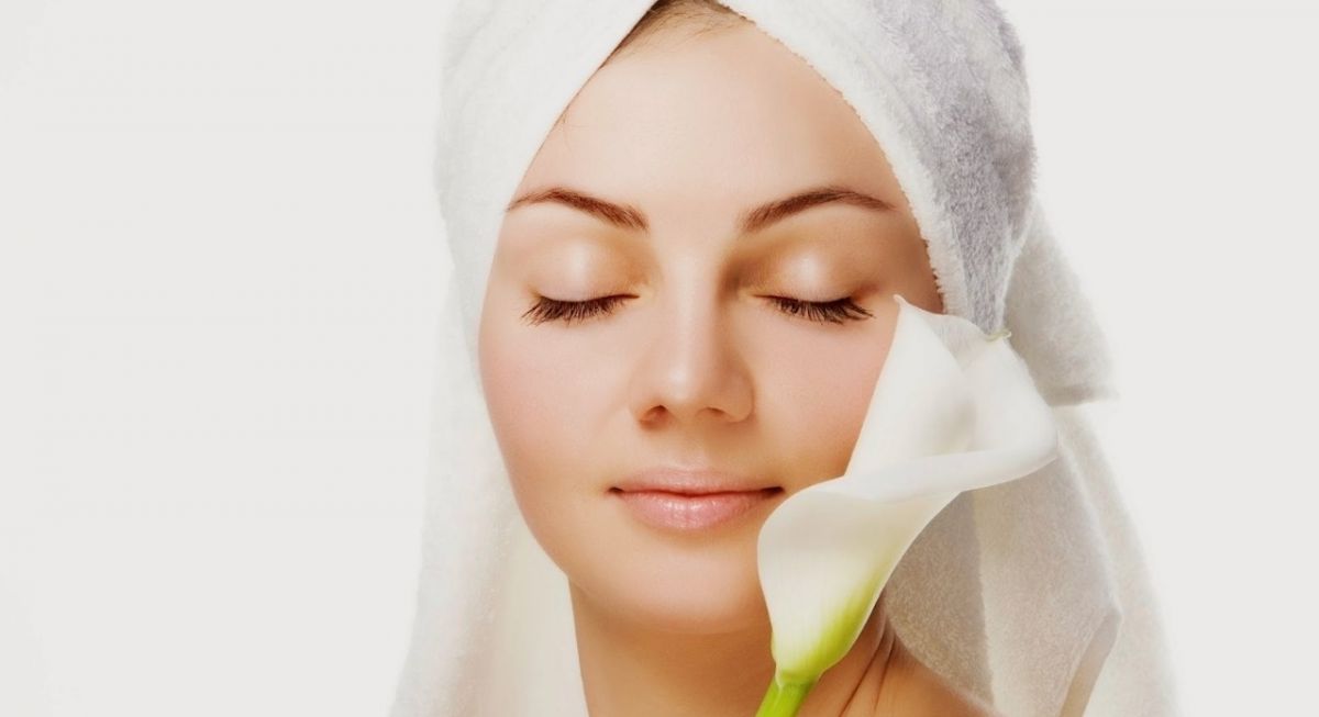 الأطعمة الحليفة للبشرة المخملية