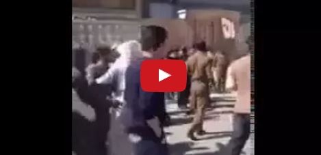 الكشف عن فيديو القبض على مفجّر مسجد بالإحساء الذي نتج عنه استشهاد 3