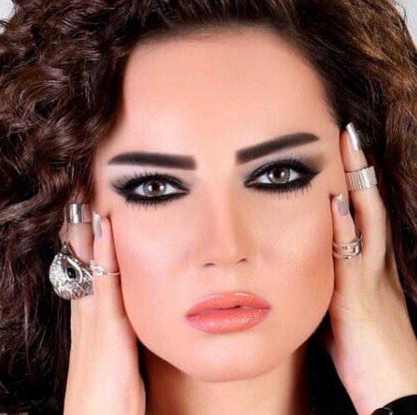 الموت يفجع الفنّانة صفاء سلطان