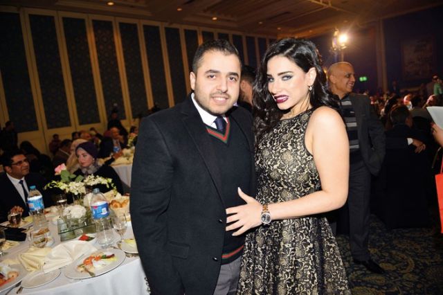 مروة نصر وزوجها محمد علام 
