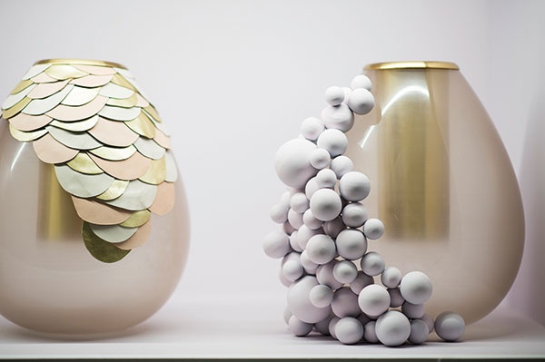 زهريات بتفاصيل مدهشة بالغة الدقة
