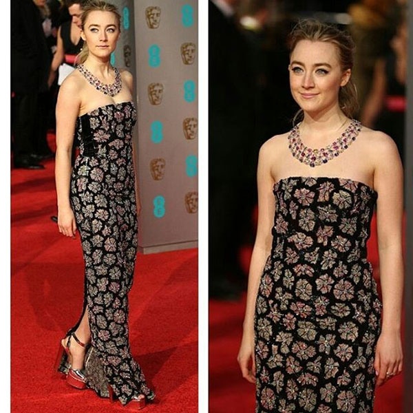 SAOIRSE RONAN in Burberry