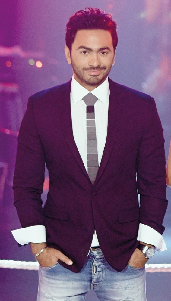 خاص لها- تامر حسني: نقع في الحيرة عند الاختيار بين الطفولة والشباب