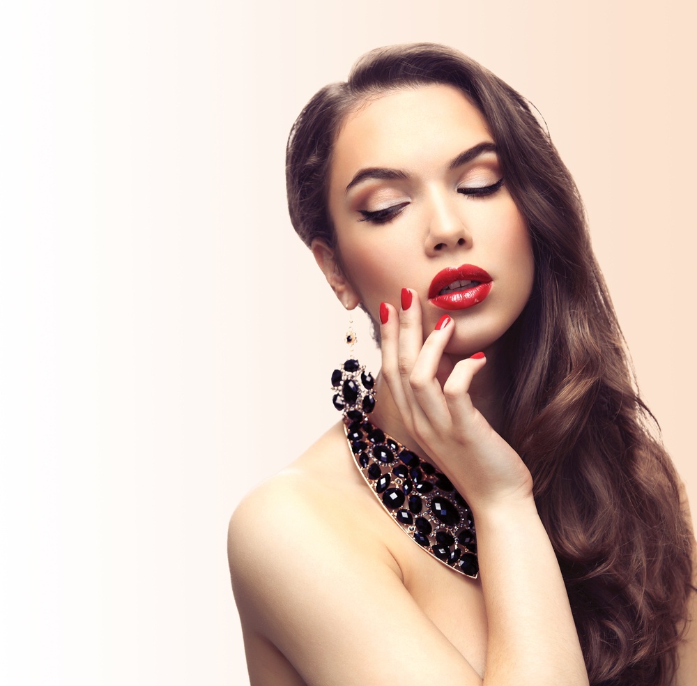 هذه هي أسرار الشعر الصحي والأظافر القوية...