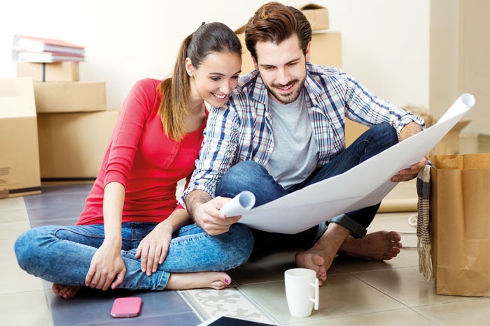 «البيت»... أو شقة السَّكن... من أصعب أحلام الشباب العرب