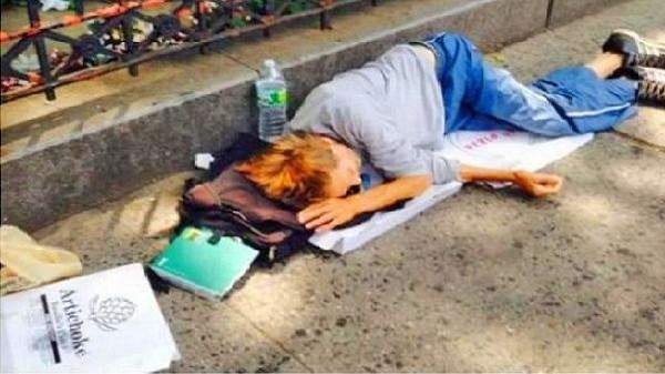 مليونير يتحول الى متشرد بسبب دعوى طلاق!