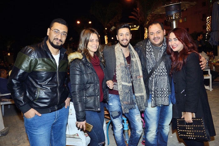 نجوم الفن والرياضة يحتفلون بمشروع هشام ماجد