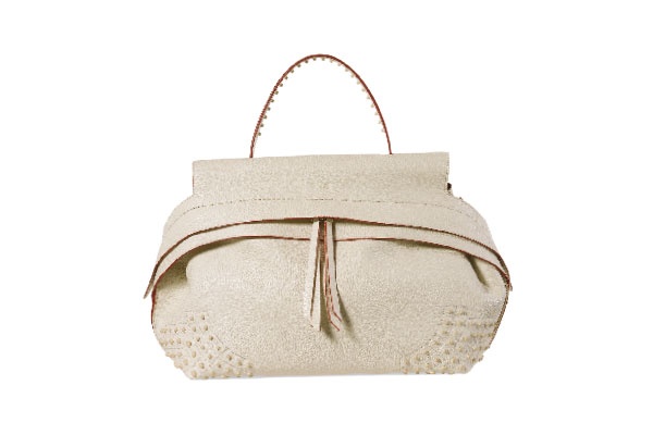 حقيبة Wave من  Tod's 
لخريف وشتاء 2015-2016 
فخامة عصرية