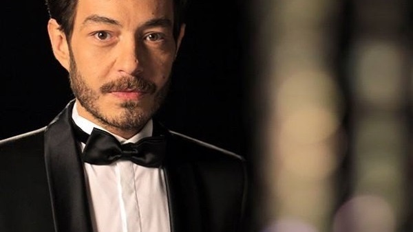 الكشف عن صور صادمة لأحمد زاهر.. كيف أصبح وزنه 185 كيلو في 4 أشهر فقط؟