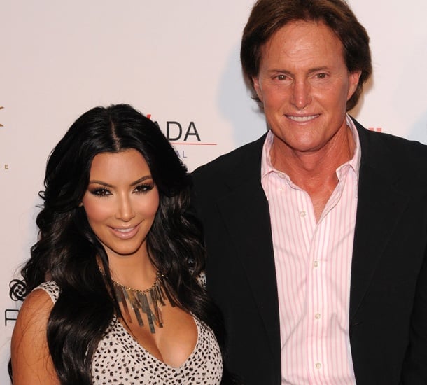 بالصور- شاهدوا زوج والدة كيم كارداشيان المتحول جنسياً بفستان الزفاف!