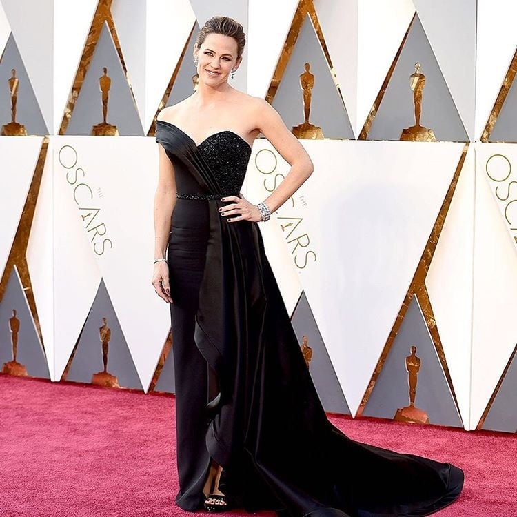 Jennifer Garner in Atelier Versace