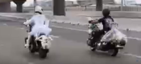 بالفيديو - في الامارات.. شاهدوا أول زفة على دراجات نارية