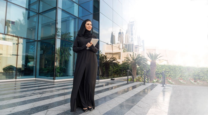 مصدر لسعادة شعبها في حكومة «المستقبل» المرأة الإماراتية إنجازات وشراكة على كافة الصعد