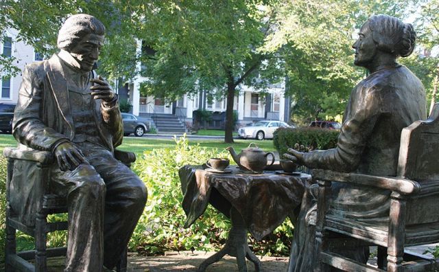 من بلدة آدام في ماساتشوستس إلى نيويورك انتقلت سوزان بي. أنطوني الناشطة الأميركية التي حاربت الرق  