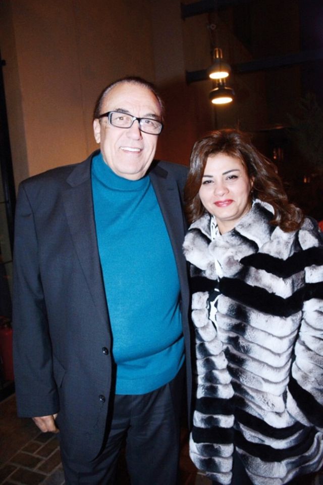 عماد محرم وزوجته
