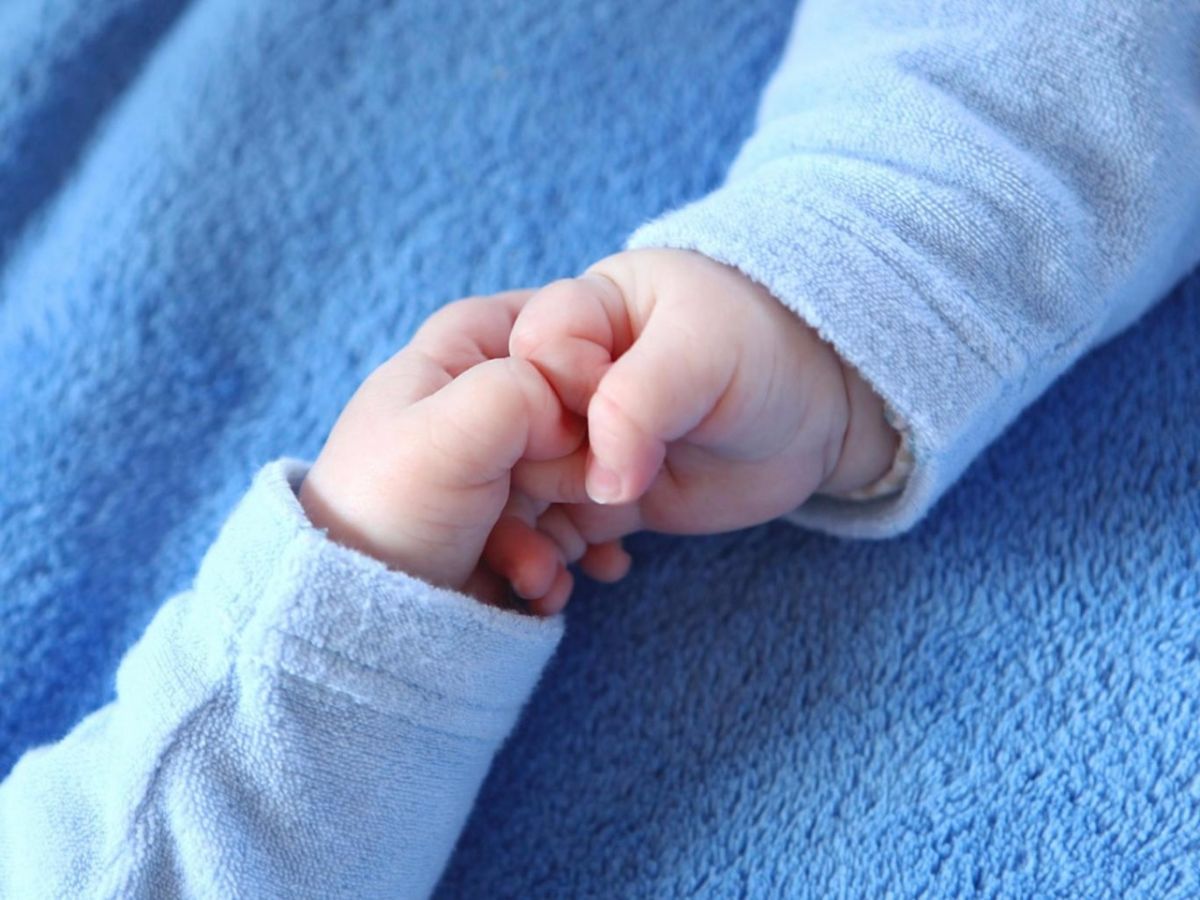 حادثة عجيبة..  خيانة زوجية وولادة توأمين من ابوين مختلفين!