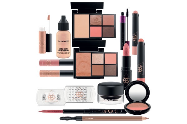 مجموعة Ellie Goulding
M.A.C Cosmetics 
ألوان دافئة وبراقة