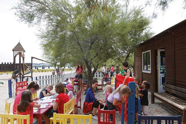 جزيرة دالماسيا في كرواتيا