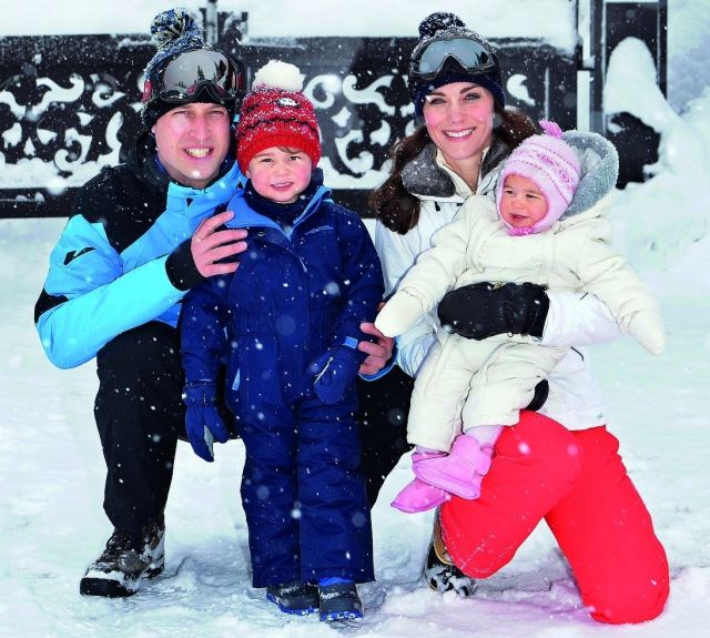 كايت ووليام في إجازة عائلية على الثلج