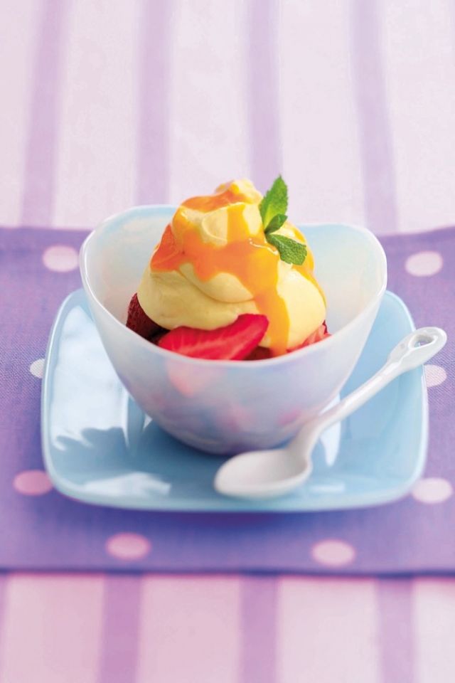 حلوى المانغا والفراولة