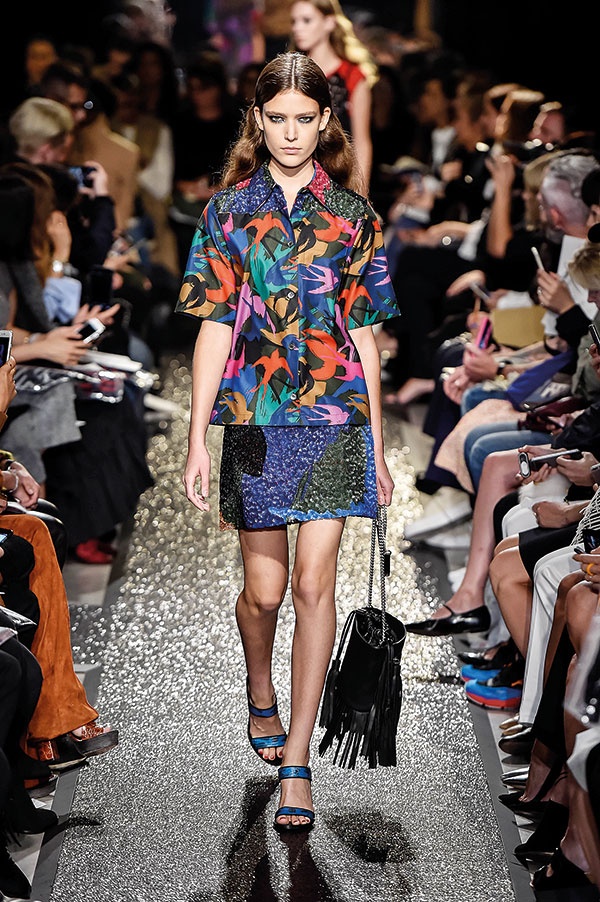 Birds
 عصافير 
تغرّد من جديد