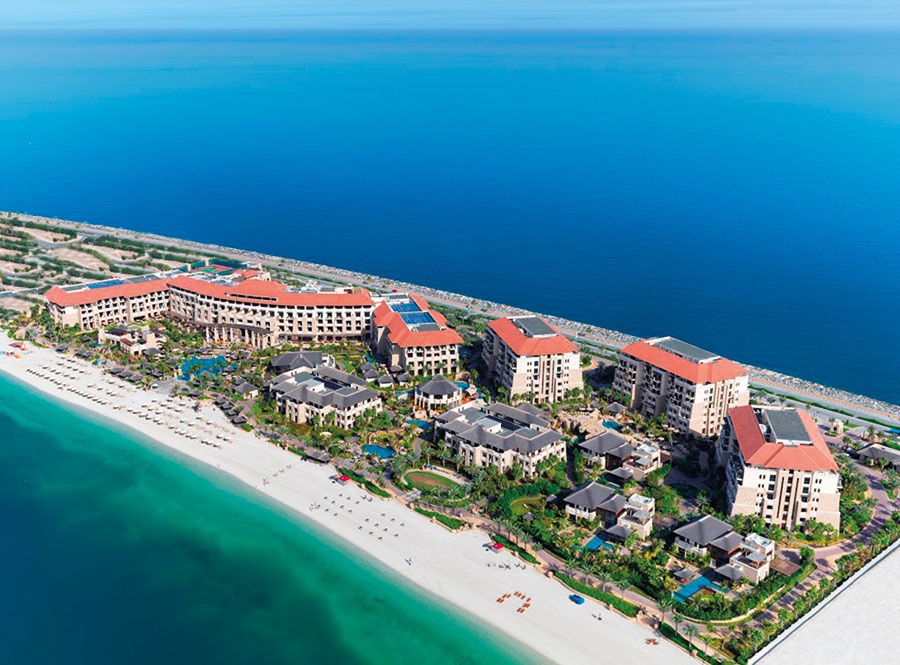 عيشي الترف الفرنسي تحت سماء دبي