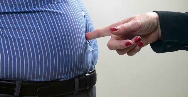 بالفيديو أقوى وأسهل وصفة هندية للتخلص من دهون البطن خلال أسبوع فقط