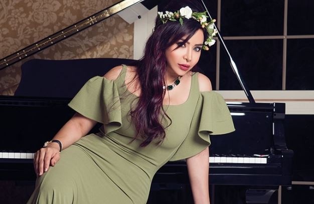 لجين عمران تكشف لـ لها عن ولديها وزوجها السابق وعن سر رشاقتها