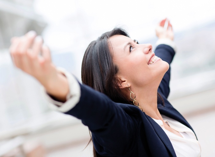 ماذا يقول علماء الدين عن احتفال النساء بالطلاق والخلع؟