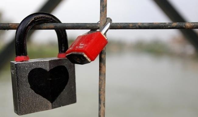 في الجزائر.. أقفال لحفظ 