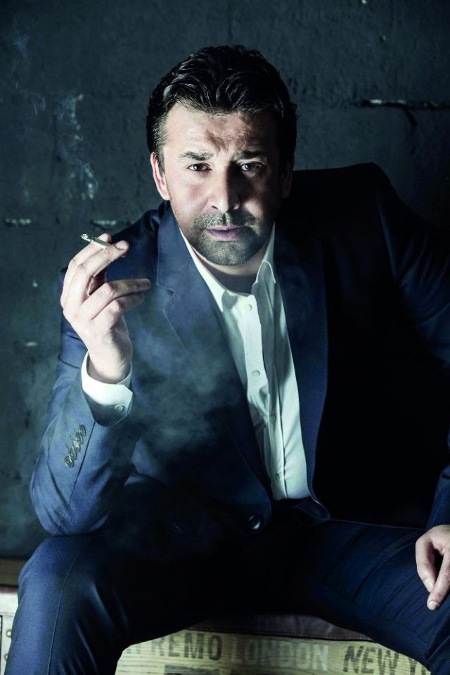 كريم عبدالعزيز