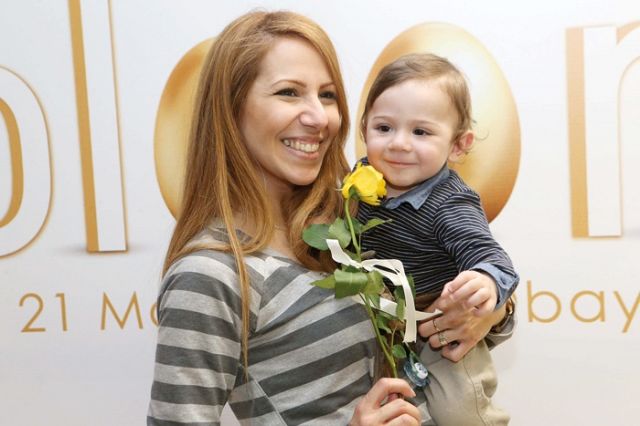 رين هاشم وابنها ريان