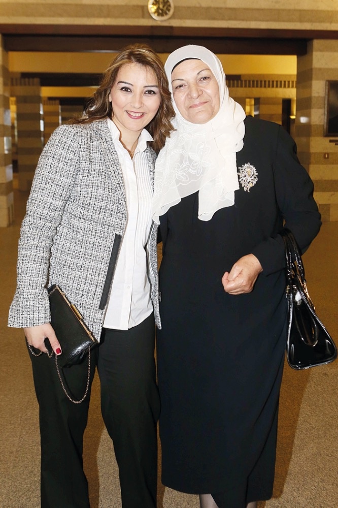 السراي الكبيرة تحتفل بيوم الأمهات