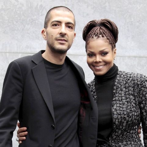 جانيت جاكسون تعلّق جولتها العالمية... هل تكون حاملاً؟