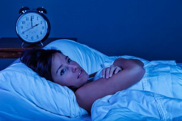 النوم في غرفة معتمة يساعد على التخلص من الوزن الزائد!
