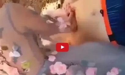 بالفيديو- عروس تترك حفل زفافها لتسعف غريقاً