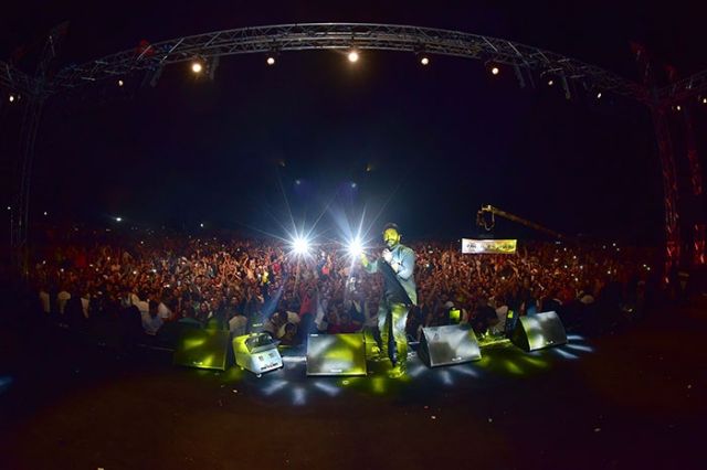 النجم تامر حسني