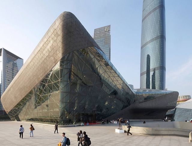 GUANGZHOU OPERA HOUSE في الصين