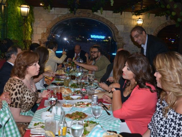 حوار بين الهام شاهين وهالة صدقي